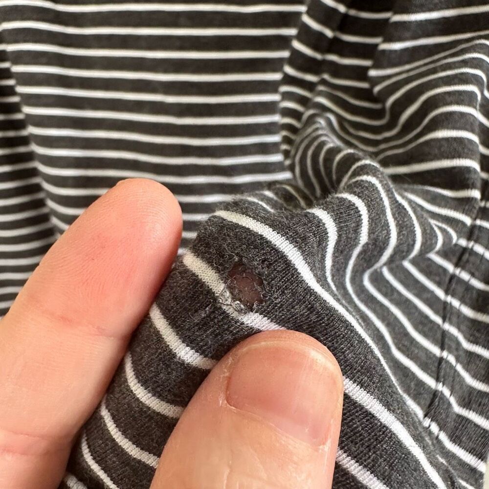 Lululemon Women’s 6 Striped Longsleeve Tee - Picture 2 of 5